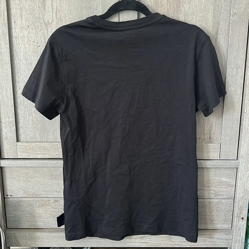 Versace tshirt - Picture 3 of 5